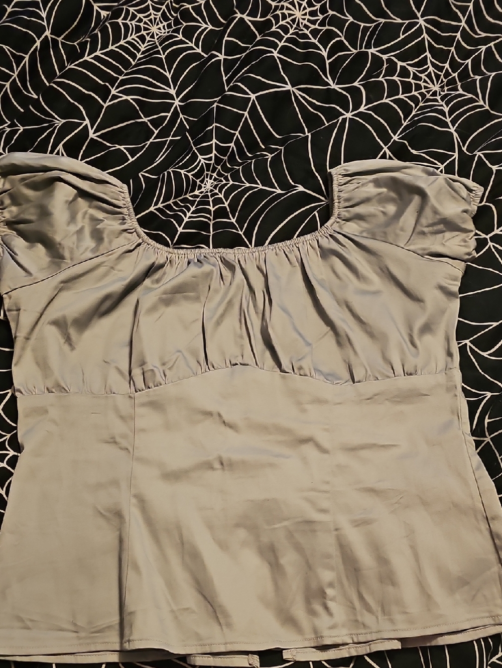 2x PUG peasant Top